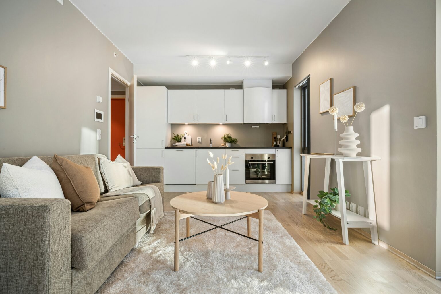 home interior, pristine and comfortable after a cleaning done by experts with many years of experience