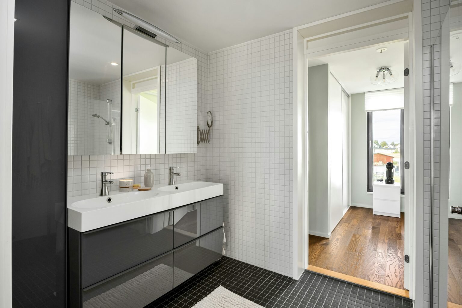 bathroom after a professional cleaning service