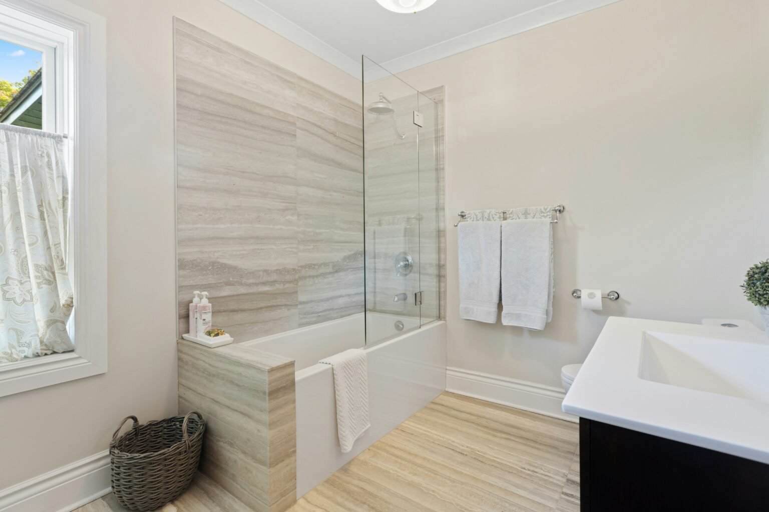 bathroom after a professional cleaning service