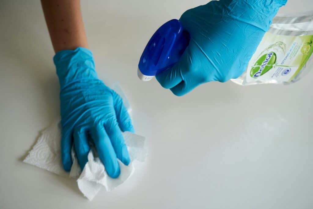 Whats the difference between a standard and deep clean?